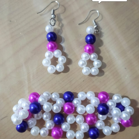 Handmade Earring & Bracelet Handmade Earring & Bracelet