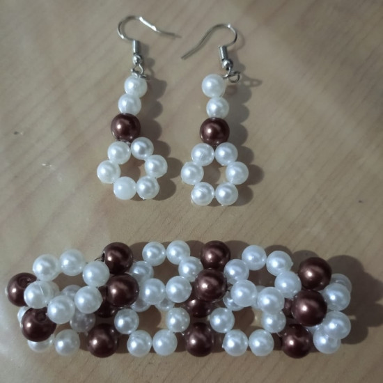 Handmade Earring & Bracelet Handmade Earring & Bracelet