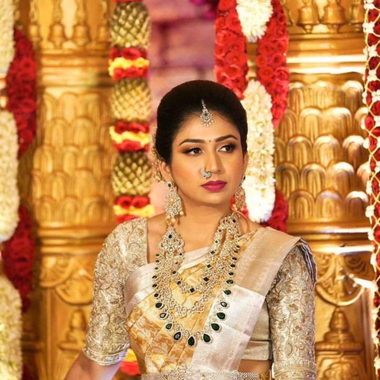 Kanchipuram Gold Saree with Blouce Kanchipuram Gold Saree with Blouce