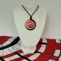 Necklace (Coconut Shell)/Fabricated Women