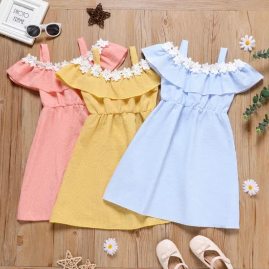 Off shoulder Flounce Strap Plaid dress Off shoulder Flounce Strap Plaid dress
